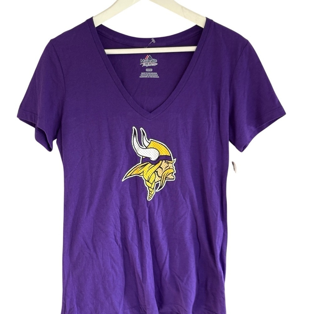 Majestic Fan Fashion NWT MN Viking Womens V Neck Size Medium